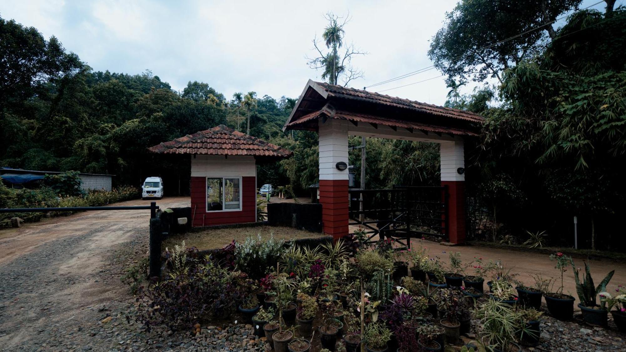 Vythiri Holiday Resort, Wayanad Exteriér fotografie
