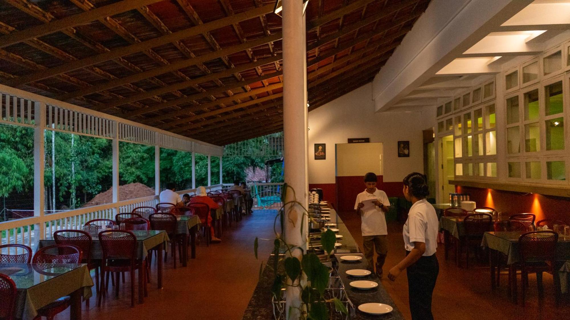 Vythiri Holiday Resort, Wayanad Exteriér fotografie