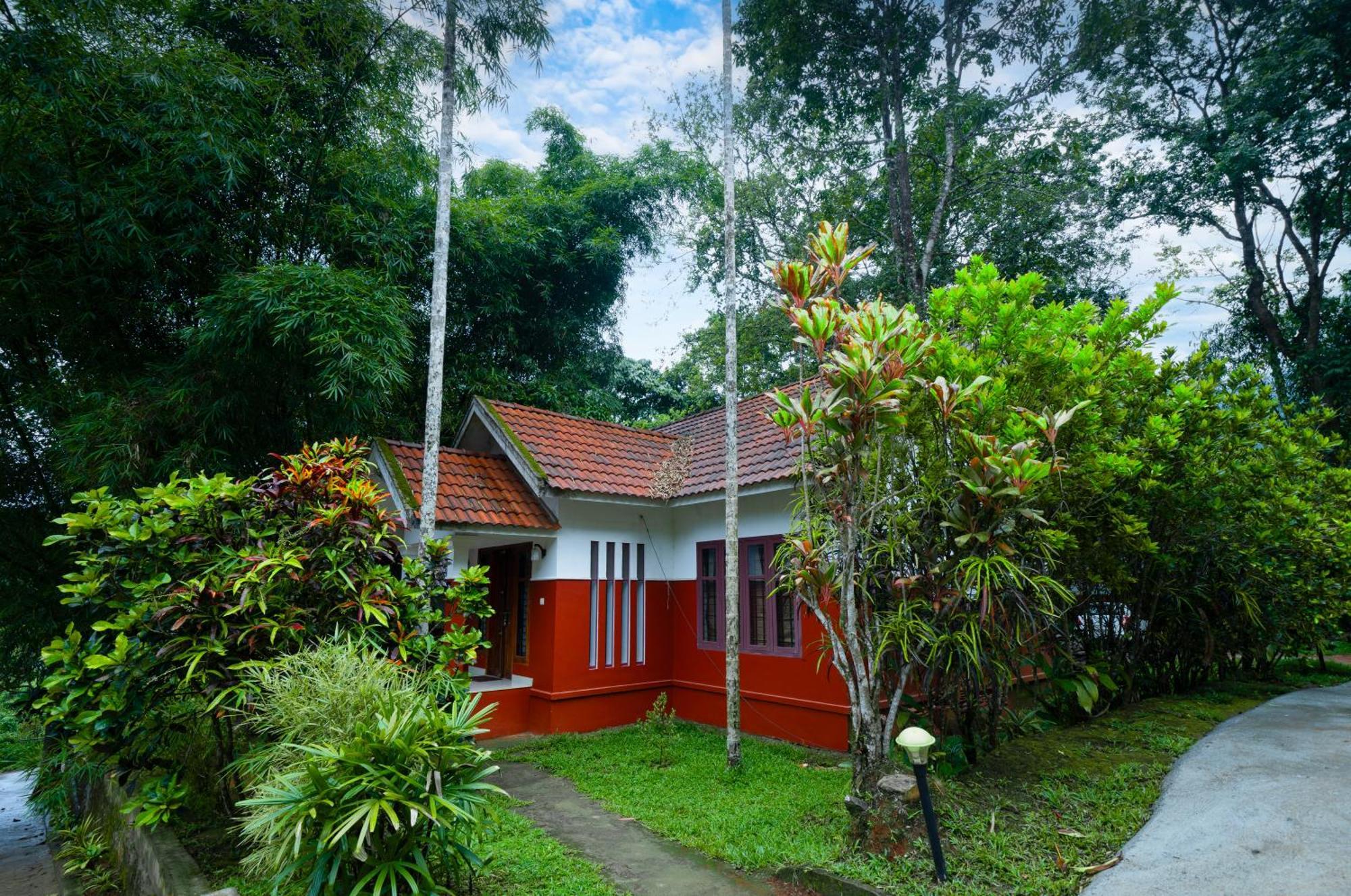 Vythiri Holiday Resort, Wayanad Exteriér fotografie